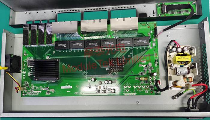  TRENDNET TEG-30284內(nèi)部構(gòu)造