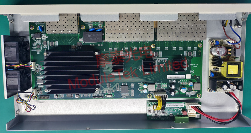  ISCOM2624GF-4C-HI-AC內部構造